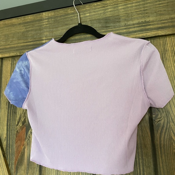 Patchwork Cropped Tee - Picture 3 of 3